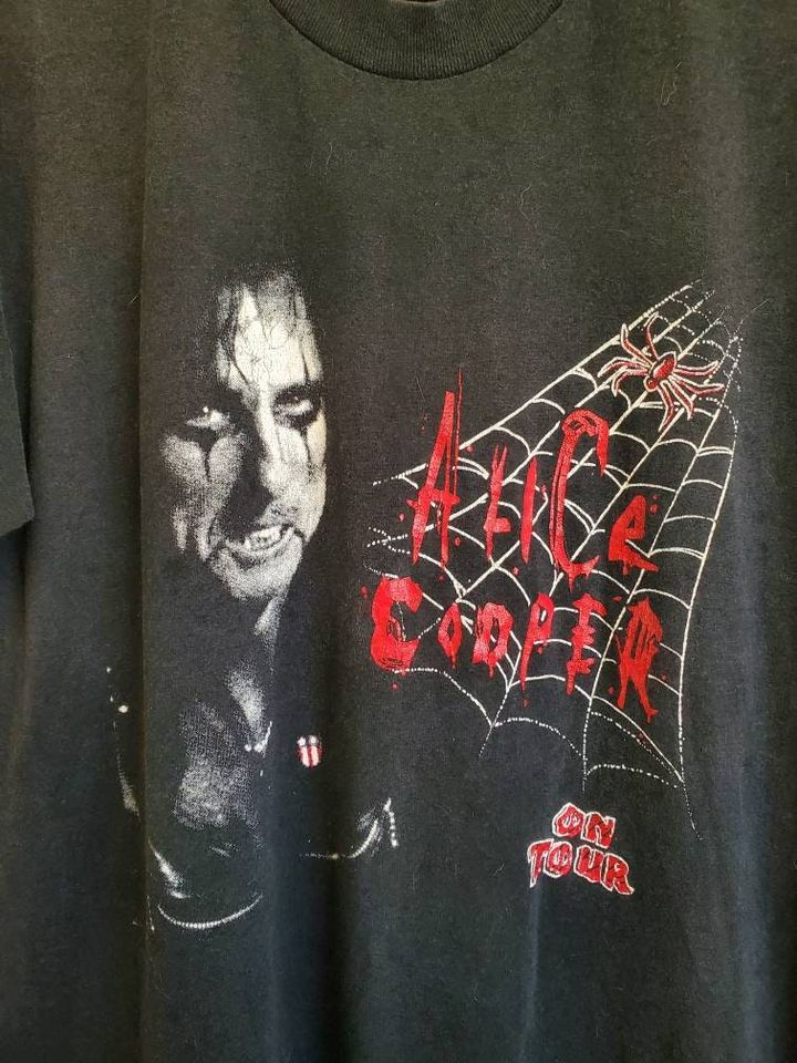 Rare Vintage Alice Cooper Tour Shirt