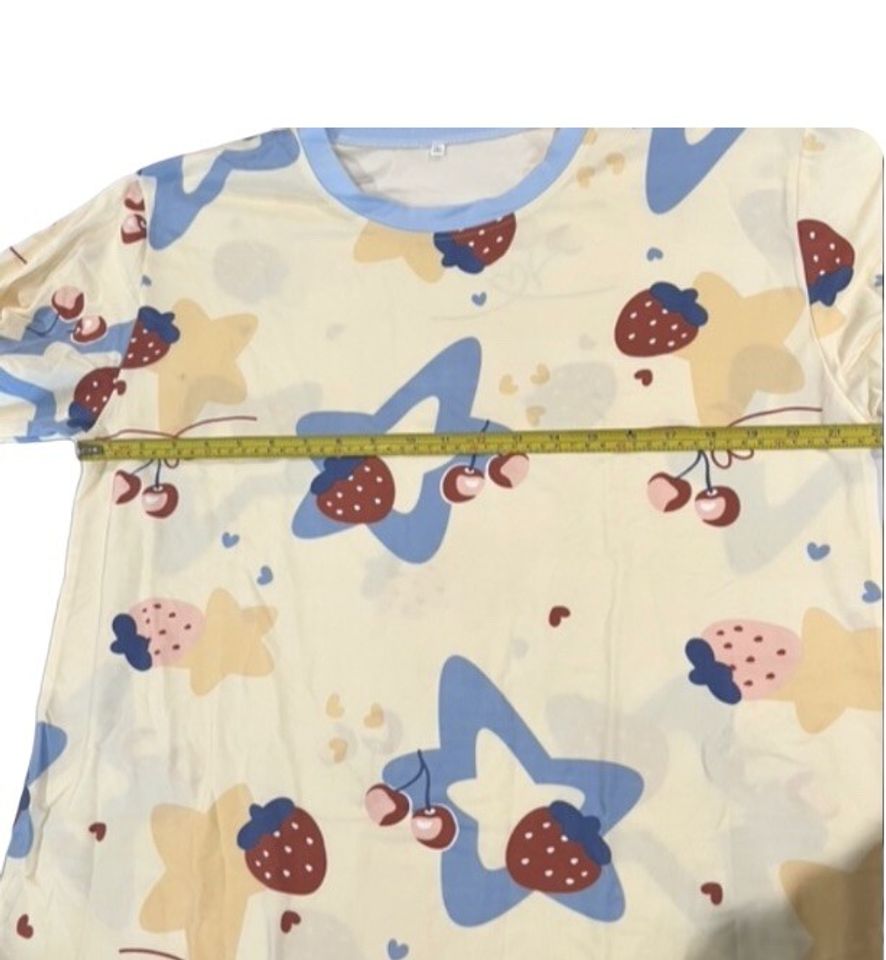 Cartoon Strawberry & Star Print Pajama Set