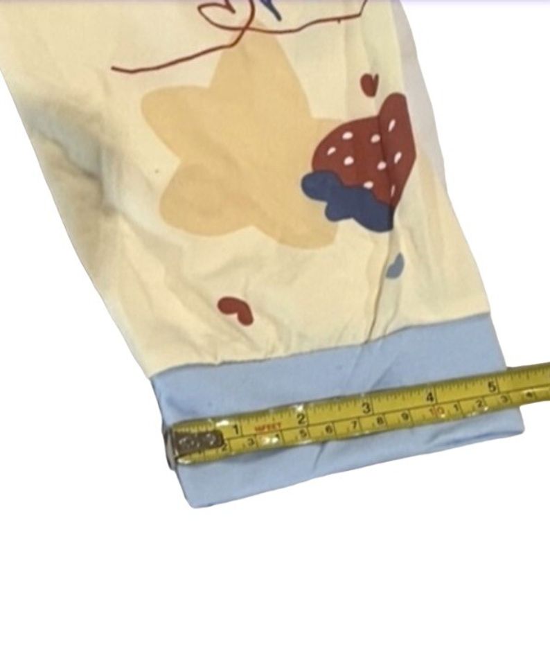 Cartoon Strawberry & Star Print Pajama Set