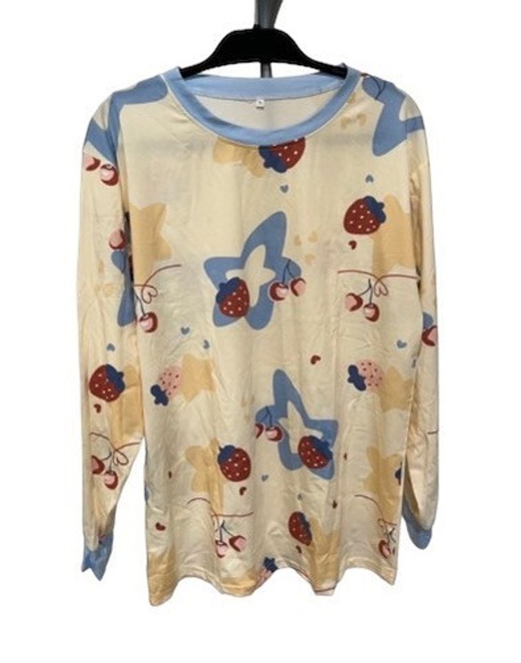 Cartoon Strawberry & Star Print Pajama Set