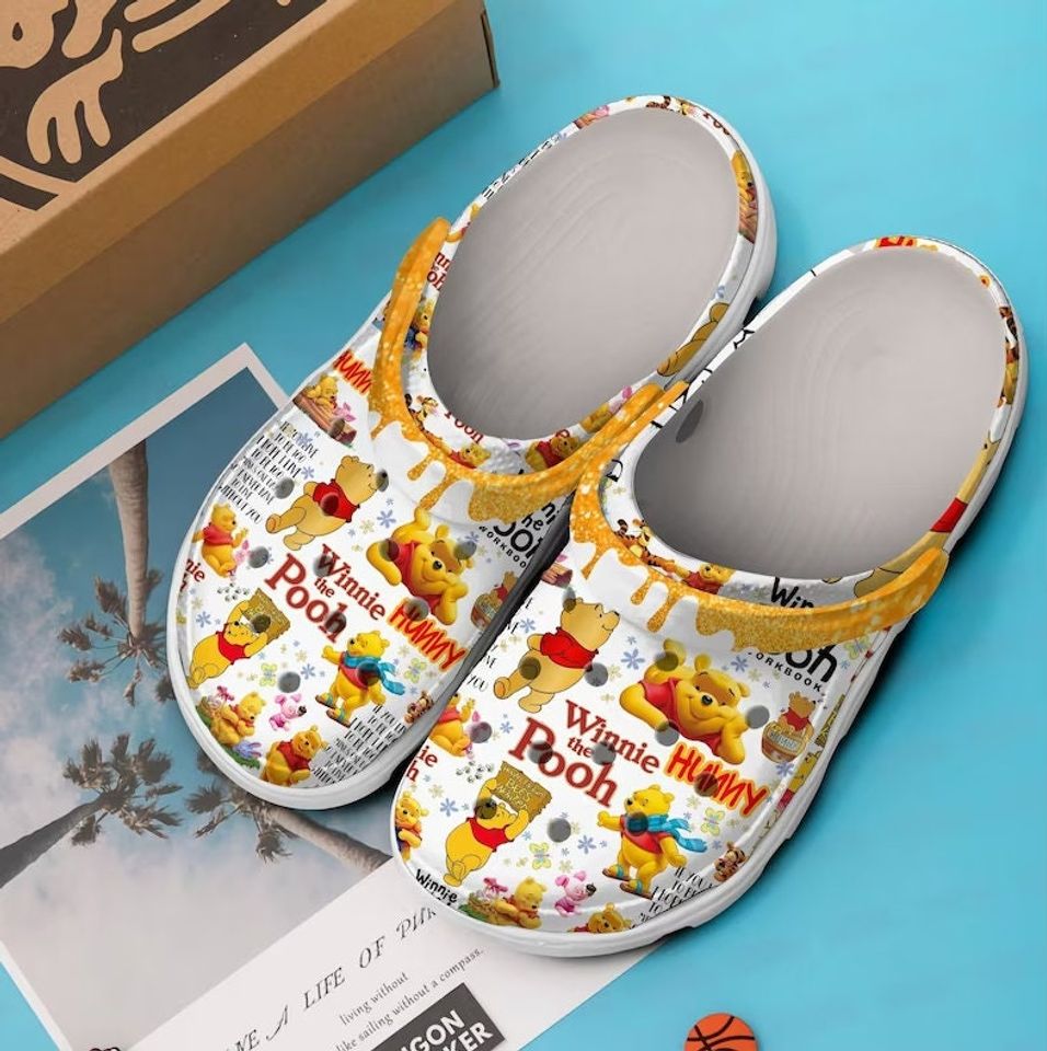 Winnie The Pooh Cartoon Shoes,Custom Pooh Summer Clogs
