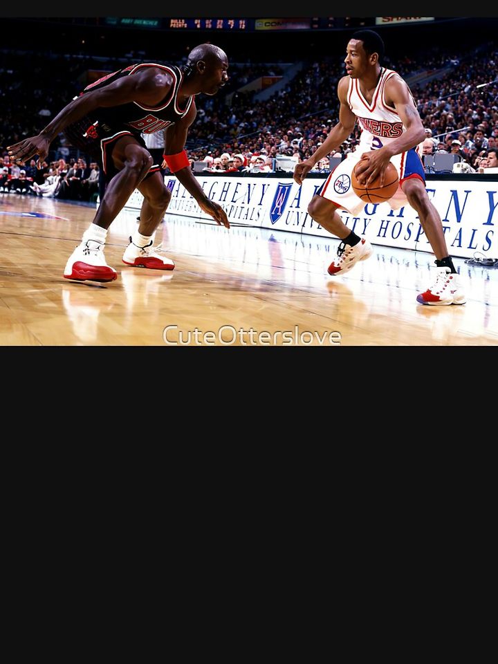 Allen Iverson crossing over Michael Pullover Sweatshirt