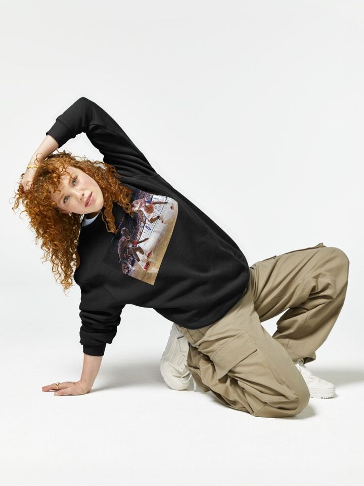 Allen Iverson crossing over Michael Pullover Sweatshirt