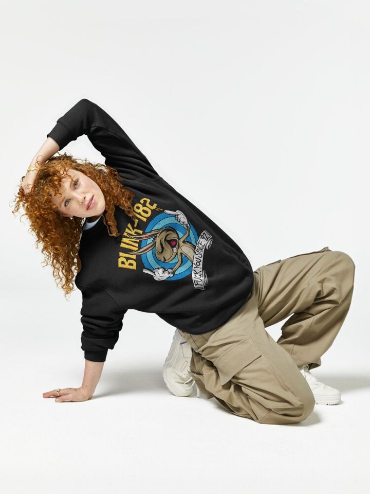 B182 Pullover Sweatshirt