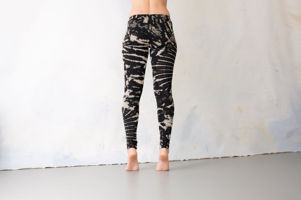 LEGGINGS with an abstract floral Pattern - Batik, Tie-Dye Leggings