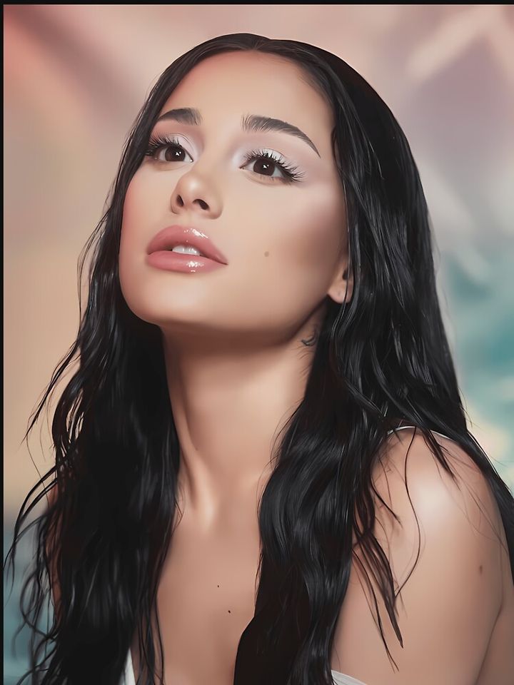 Ariana My Everything - Ariana Tour Essential T-Shirt