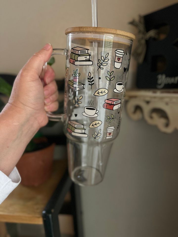 40oz Glass Tumbler, 40oz Glass with handle, Books and Coffee glass, Coffee Glass, Viral Coffee Glass
