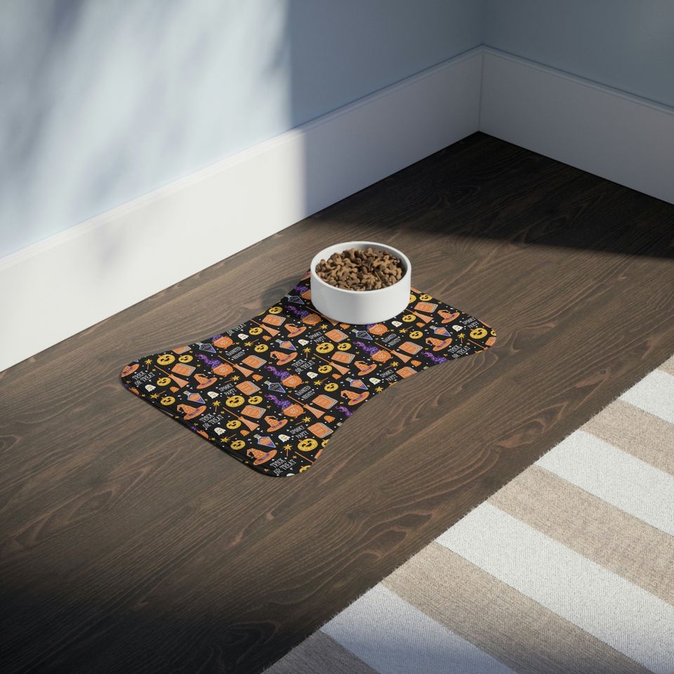 Halloween on Black Pet Bowls Mats