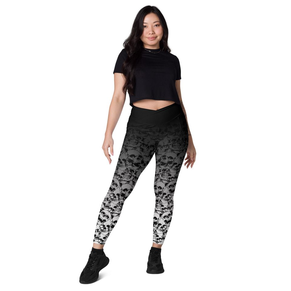 Skull Pattern Leggings with Pockets - Halloween - Goth - Emo - Spooky Season