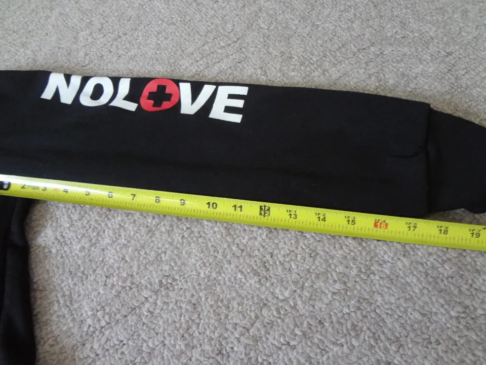 EMINEM RECOVERY SWEATSHIRT HOODIE LARGE SLIM SHADY NO LOVE CONCERT TOUR SOUVENIR