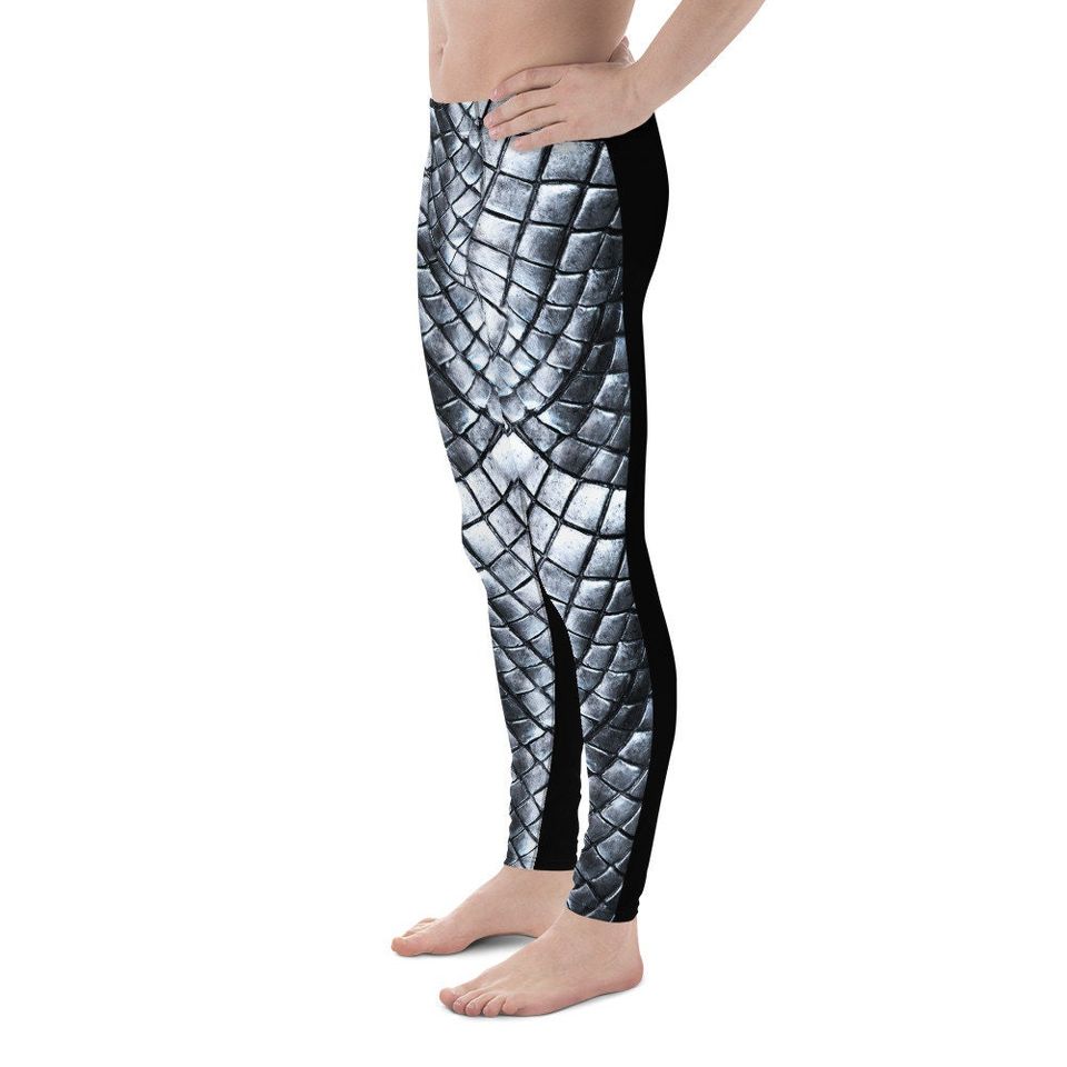 Scalemail Armor Cloth Print Front Men's Leggings / Black on Back