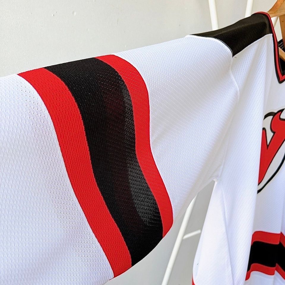 90s New Jersey Devils NHL Jersey/ L