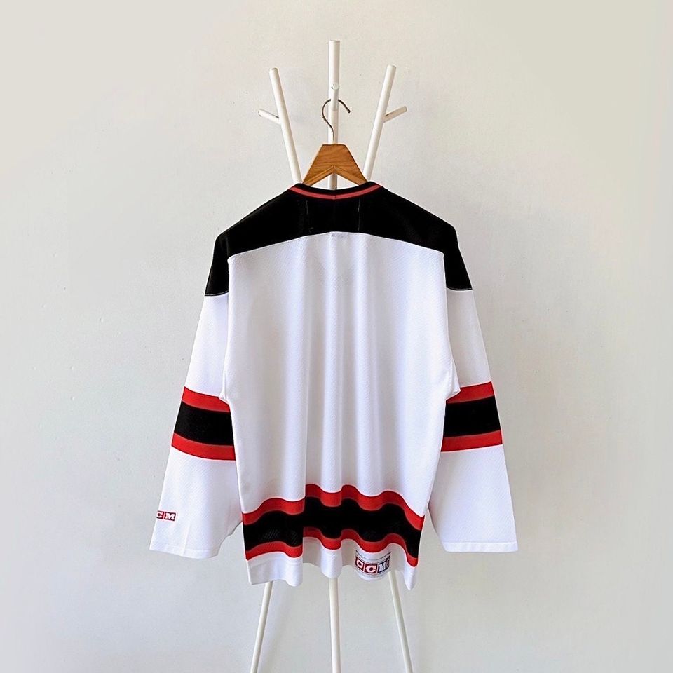 90s New Jersey Devils NHL Jersey/ L
