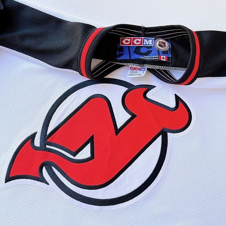 90s New Jersey Devils NHL Jersey/ L