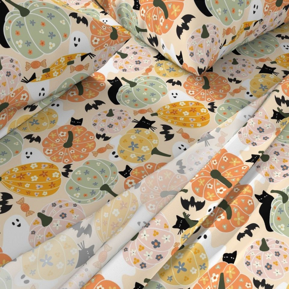 Trick Or Treat Halloween Bedding set, Vintage Halloween Decoration