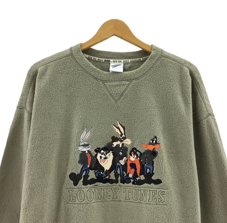 Rare!!! Looney Tunes Big Logo Spell Out Embroidery Sweatshirt Pullover