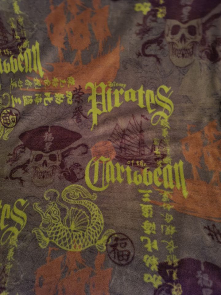Pirates Of The Caribbean Fleece Throw