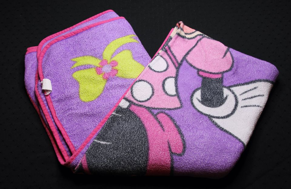 Vintage Minnie Mouse Fleece Blanket Throw