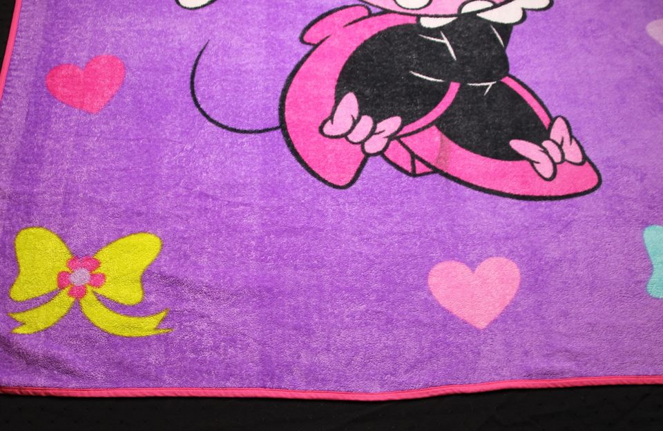 Vintage Minnie Mouse Fleece Blanket Throw