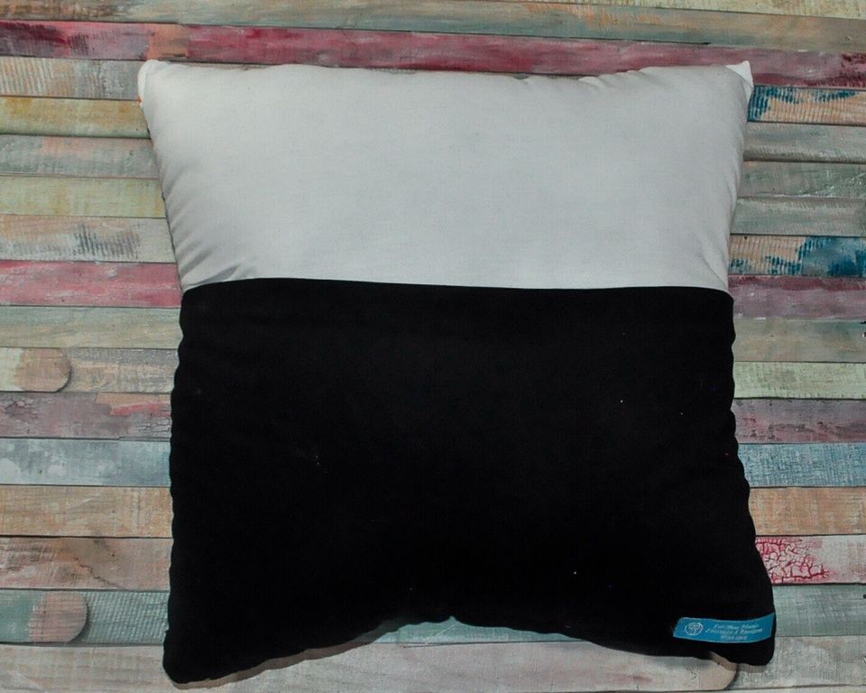 Nerdipillows Reading Snowman Pocket Pillow