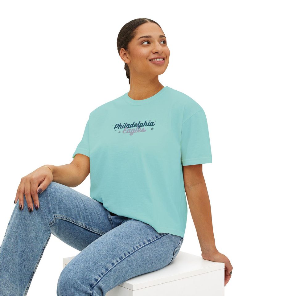 Philly Eagles girly Flowy Cropped Tee