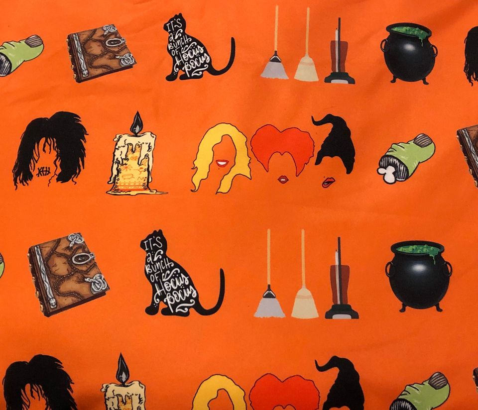 Hocus Pocus Pillow Cover