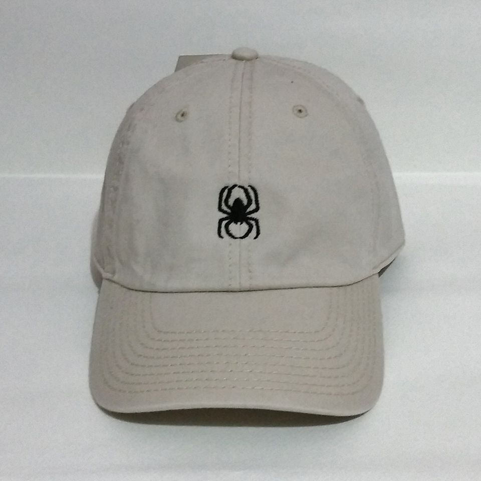Spider | Machine embroidery | Adjustable baseball cap | Twill cotton fabric