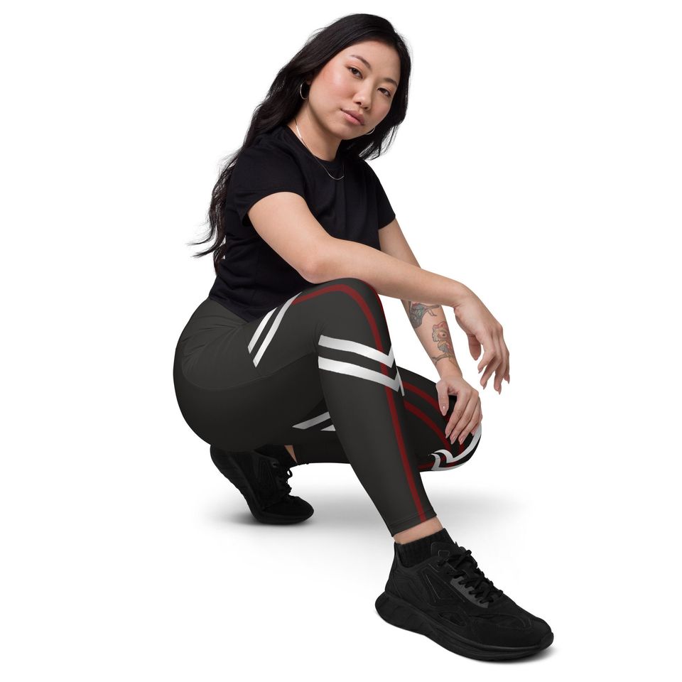 Scarlet Enchantress Leggings with pockets