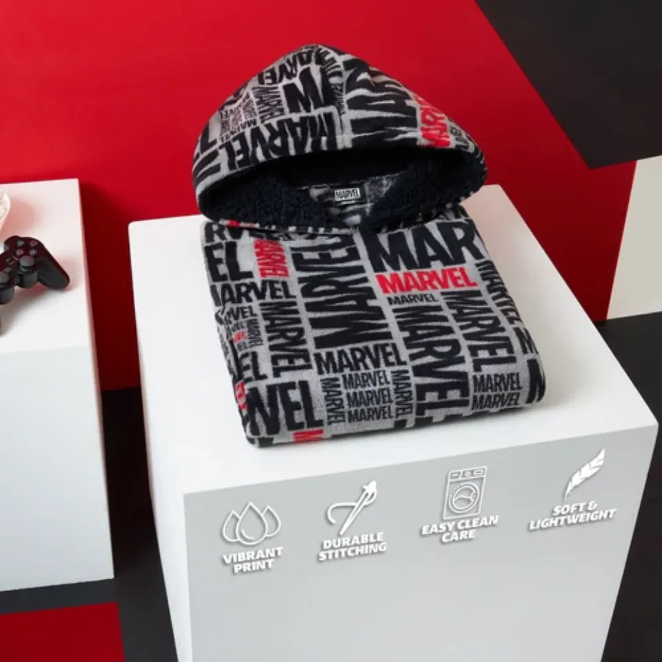 Marvel Oversized Blanket Hoodie Avengers -All Over Print