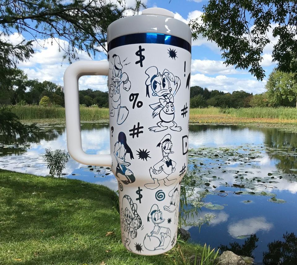 40oz  Laser Engraved Donald Duck Tumbler