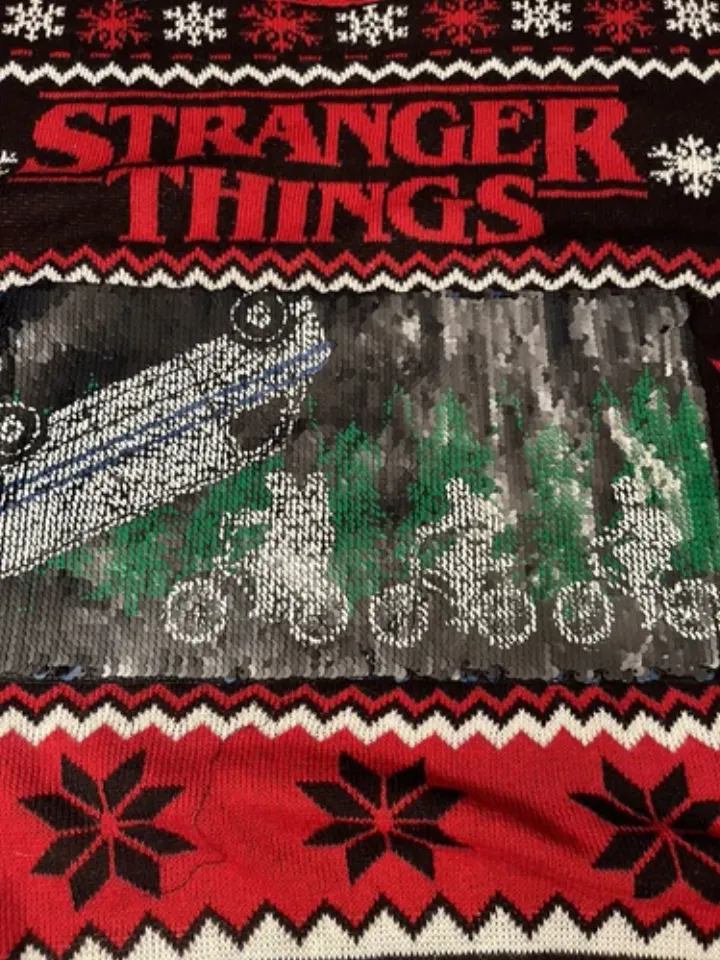 New W/tags Stranger Things Ugly Christmas sweater sz 2XL Reversible Sequins Cool