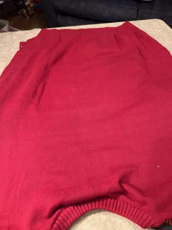 New W/tags Stranger Things Ugly Christmas sweater sz 2XL Reversible Sequins Cool