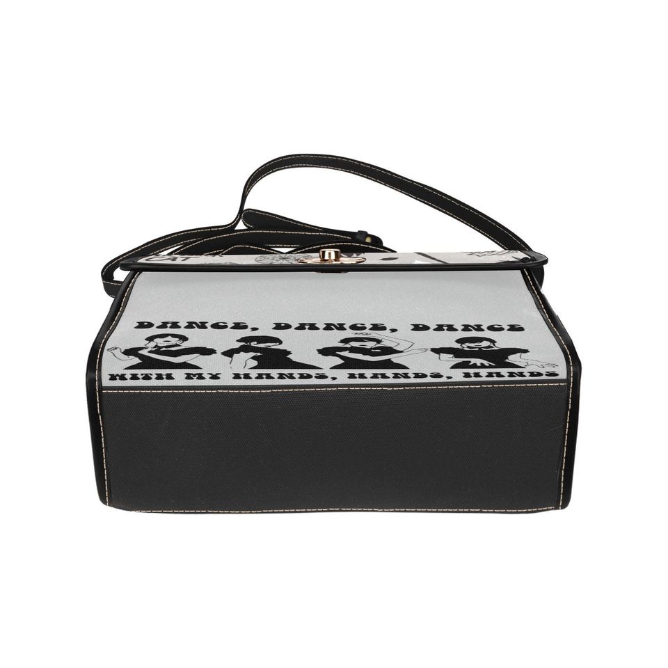 Character Wednesday Lock bag (black shoulder strap, black edging)