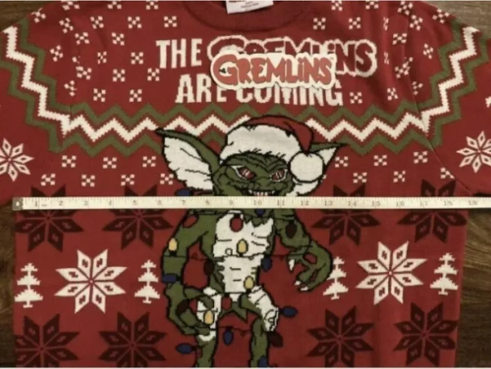 Small 38" chest Gremlins Christmas Xmas jumper sweater by Warner Bros