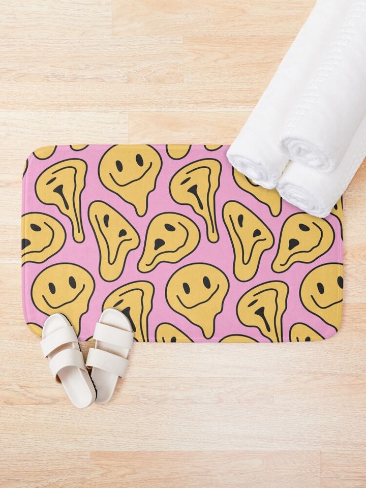 Melting smiley face Bath Mat