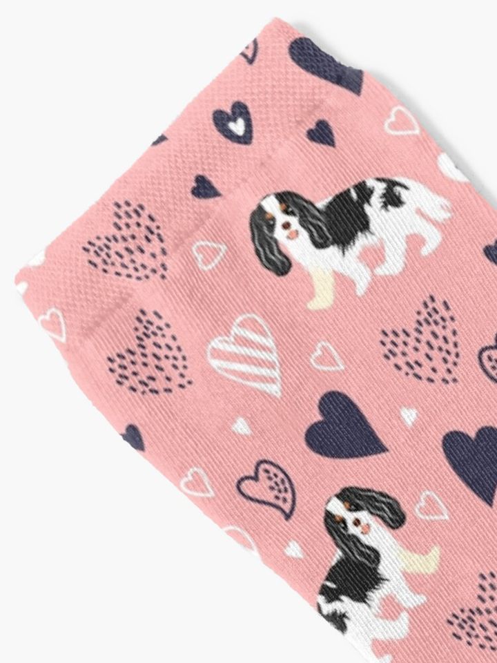 Love Black and White Cavalier King Charles Spaniel - Pink Socks