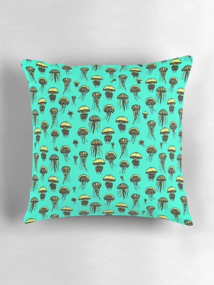 ocean jellyfish Pillow