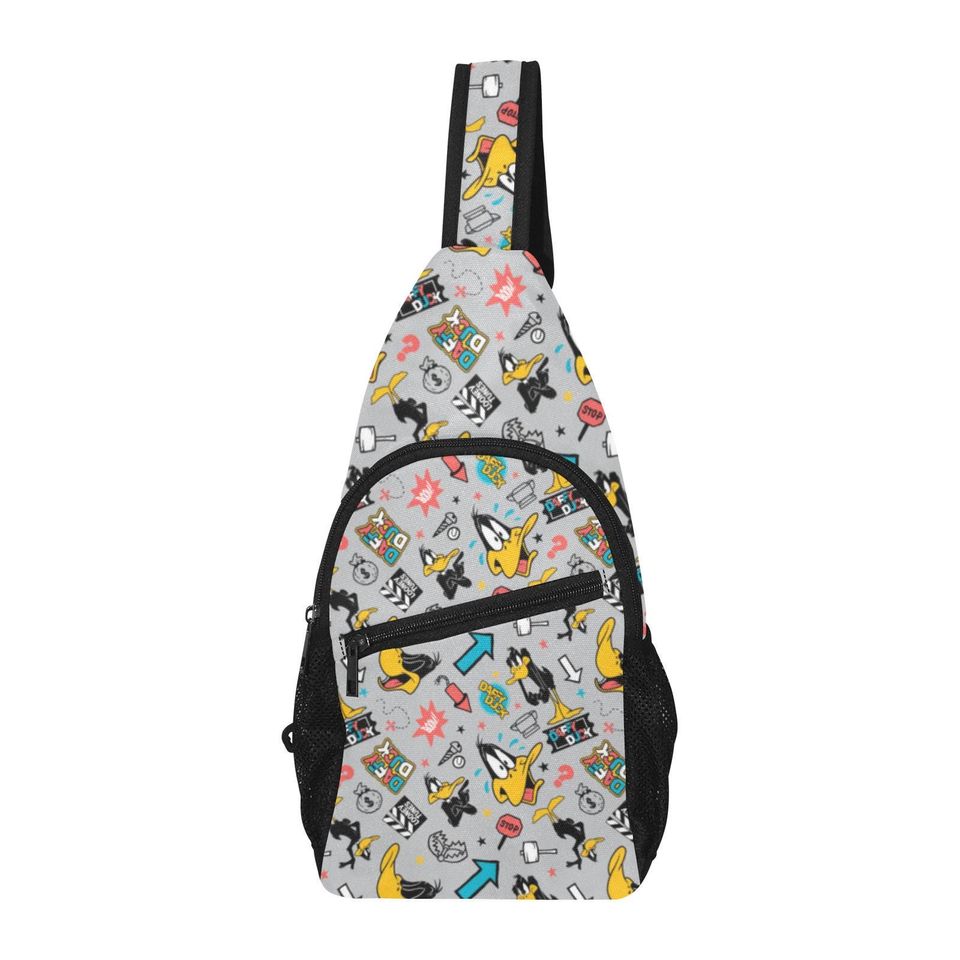 Character Daffy Print Chest Bag