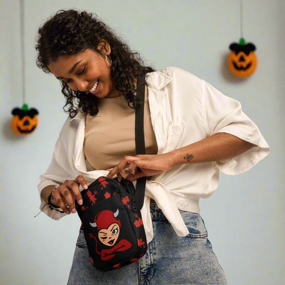 Devil Wink | Crossbody Bag
