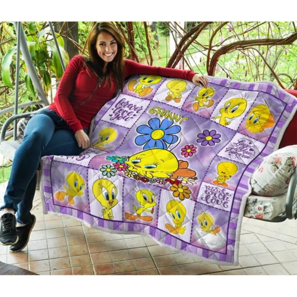 Personalized Tweety Bird Quilts, Custom Name Quilt Blanket Cartoons Movie