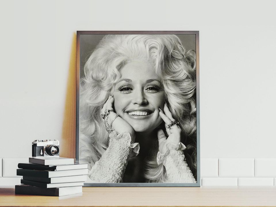 Dolly Poster Photo Print Photography Home Decor Wall Art