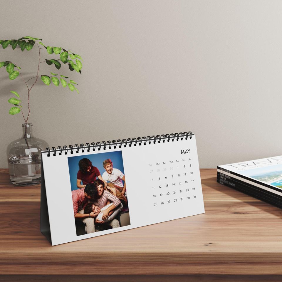 Desktop Calendar 2025  One direction