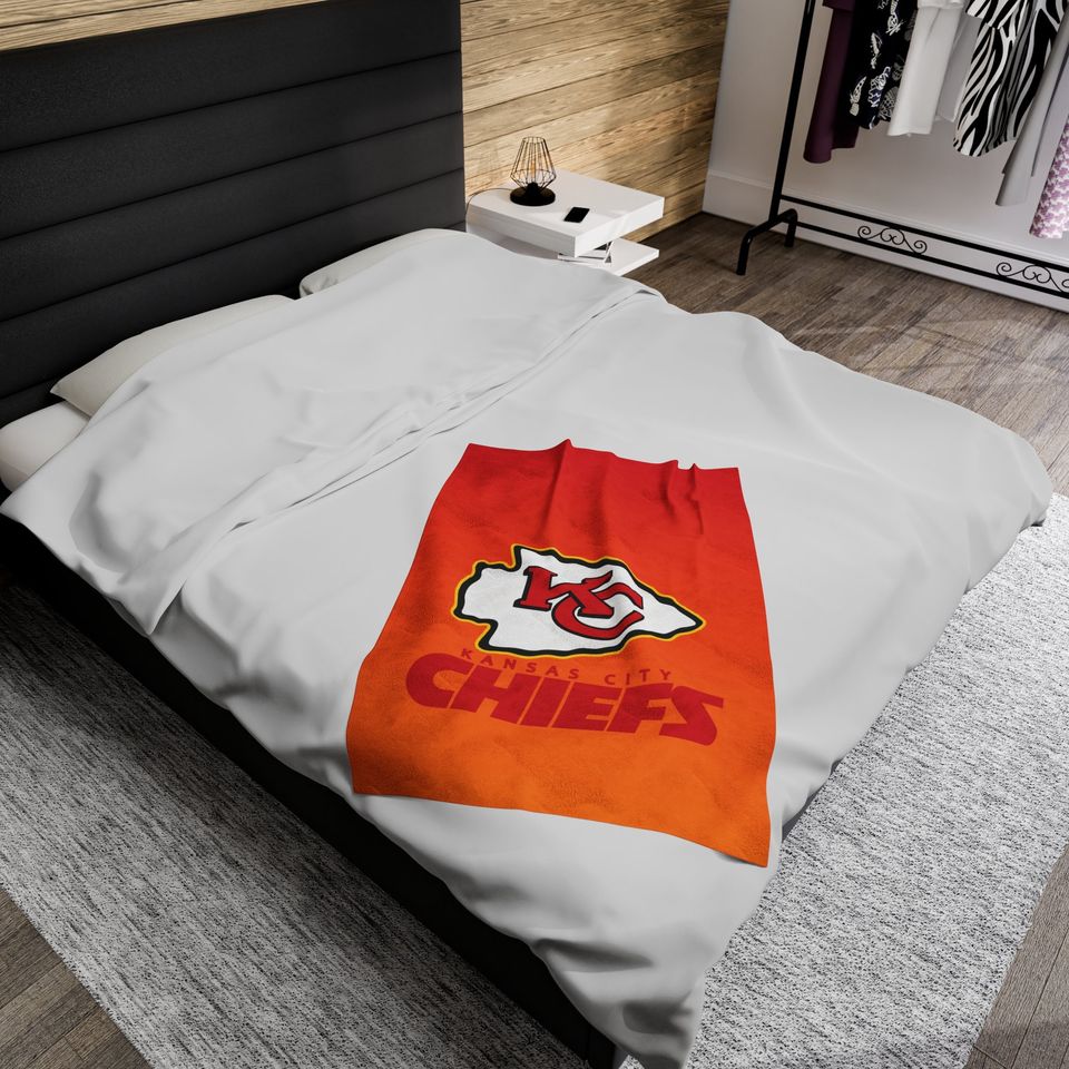Kansas City Chiefs Field Fleece Blankets