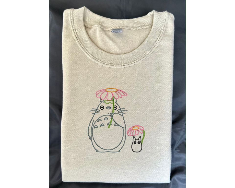Totoro - embroidered sweatshirt