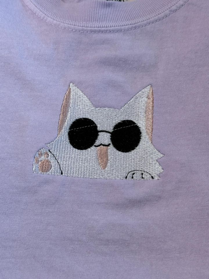 Anime sweater anime embroidered crop t shirt, white cat with glasses embroidered t shirt, action anime t shirt, embroidered t shirt
