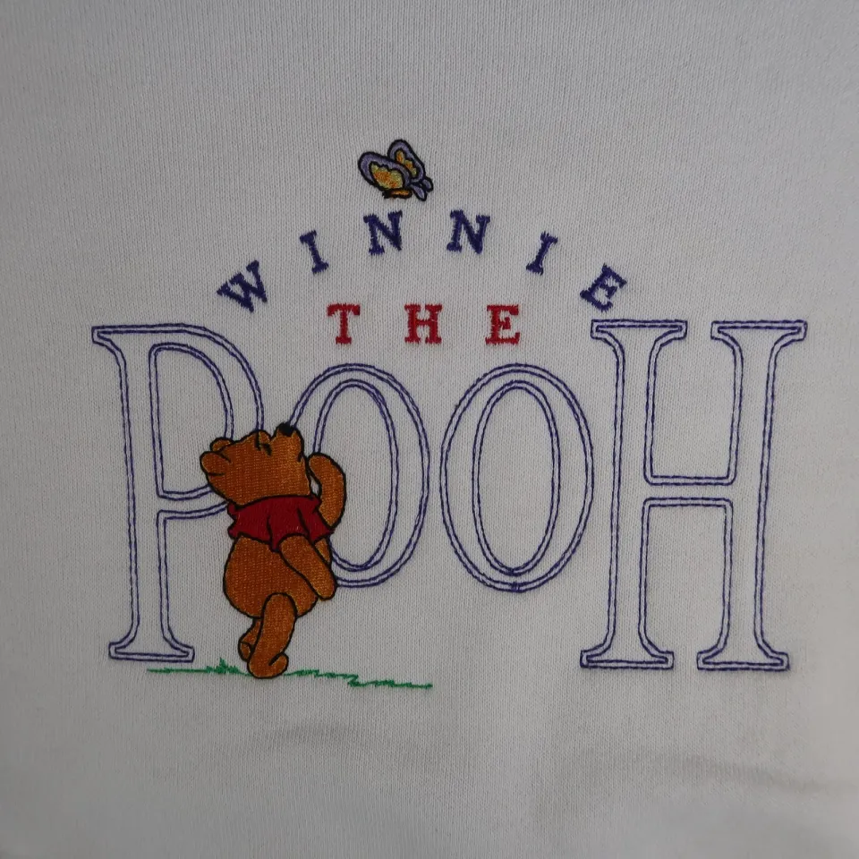 Vintage 90s Pooh Crewneck Sweatshirt Mens XL White Embroidered Made In USA