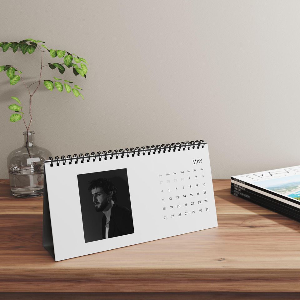 Paul Mescal - 2025 Desktop Calendar