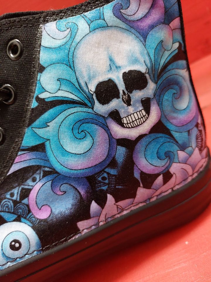 Skulls and Ram skulls high top sneakers