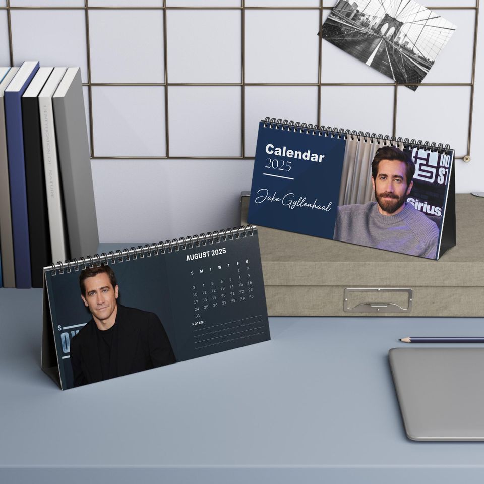 Jake Gyllenhaal 2025 Desk Calendar | Hollywood Actor Planner | Movie Star Gift | Donnie Darko & Nightcrawler Calendar | Office Decor