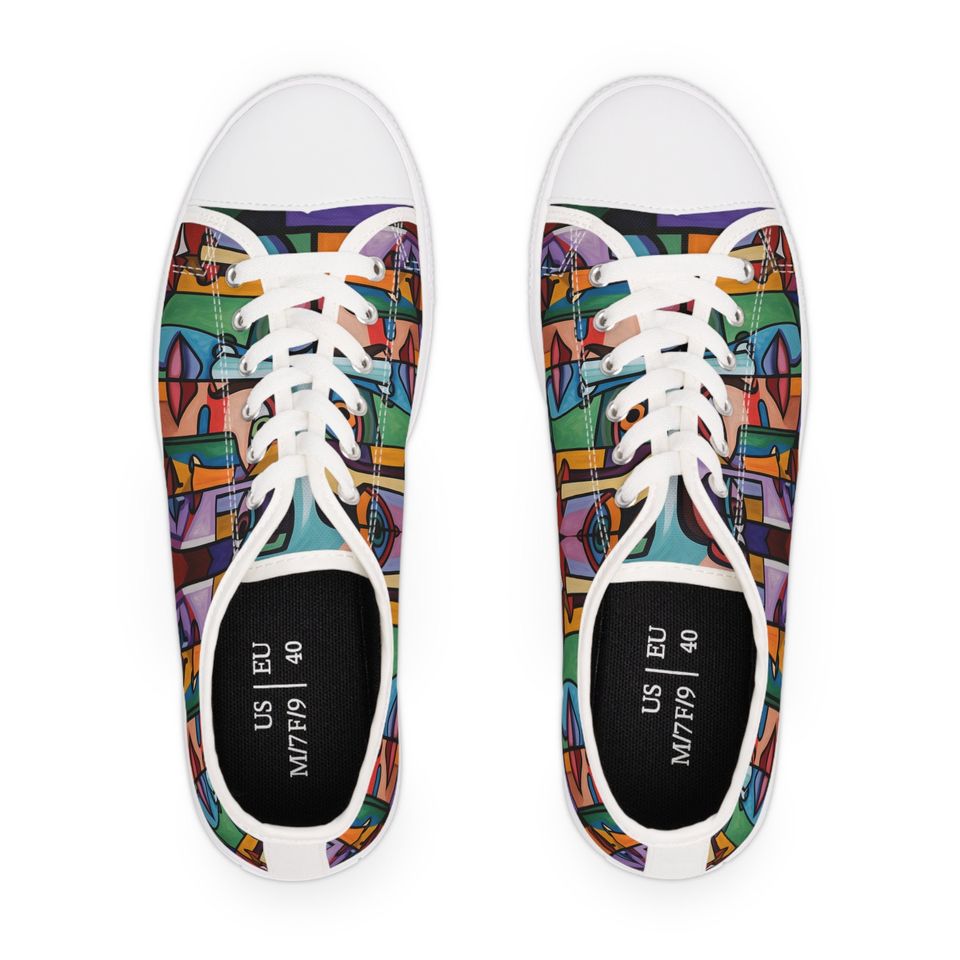 Women's Low Top Sneakers "Magic touch"